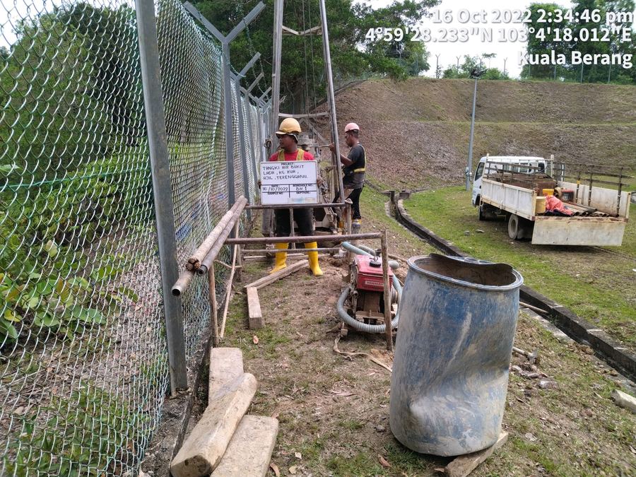 Borehole drilling at a water tank site in Kuala Berang, Terengganu